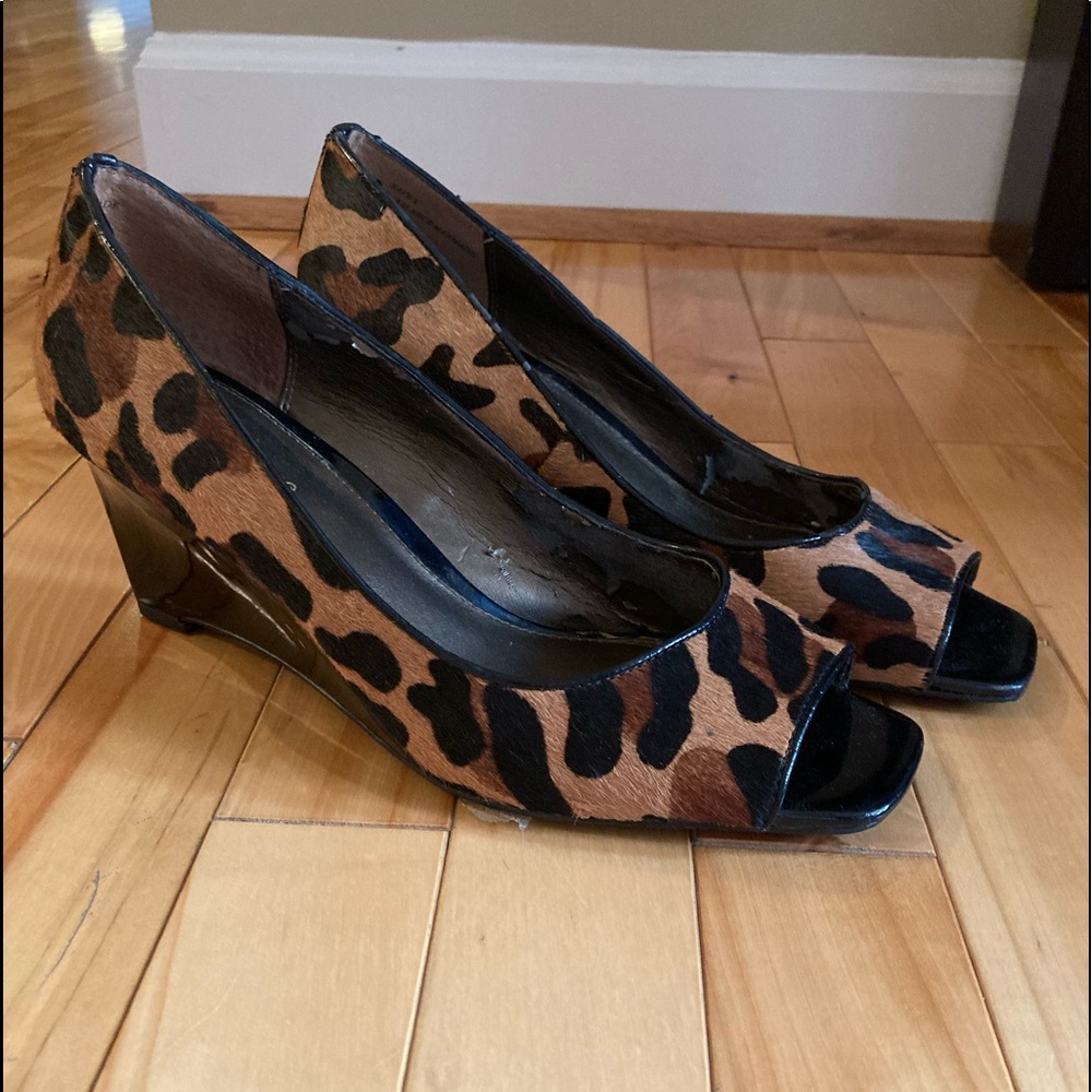 Leopard wedges 8.5